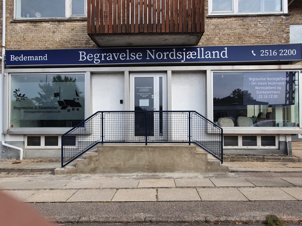 Visit Begravelse Nordsjaelland store, or we will come to you
